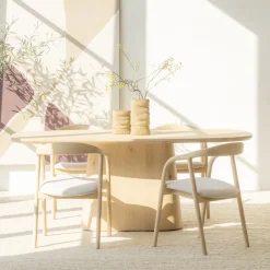 Eleonora Deens Ovale Eettafel Nola Eikenhout* Ovale Eettafel