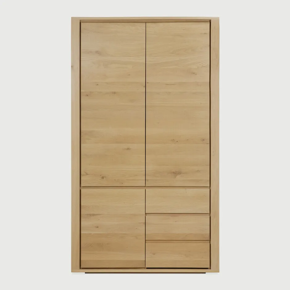 Ethnicraft Kledingkast Shadow Geolied Eikenhout, 200 x 115cm* Kledingkasten & Garderobekasten