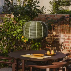 Kave Home Outdoor Lampenkap Garoina Op zonne-energie, 50cm* Hanglampen Voor Buiten|Lampenkappen